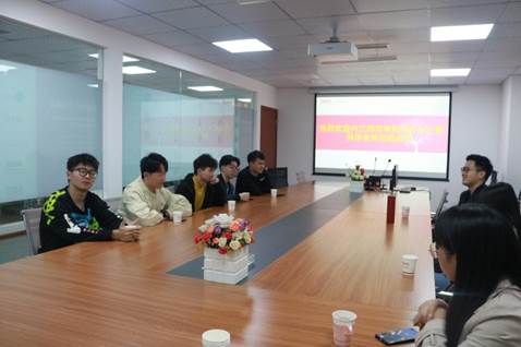 说明: C:UsersAdministratorDesktop19.4见习材料111太阳成集团tyc151cc领导到访慰问员工  10.11IMG_0592.JPG